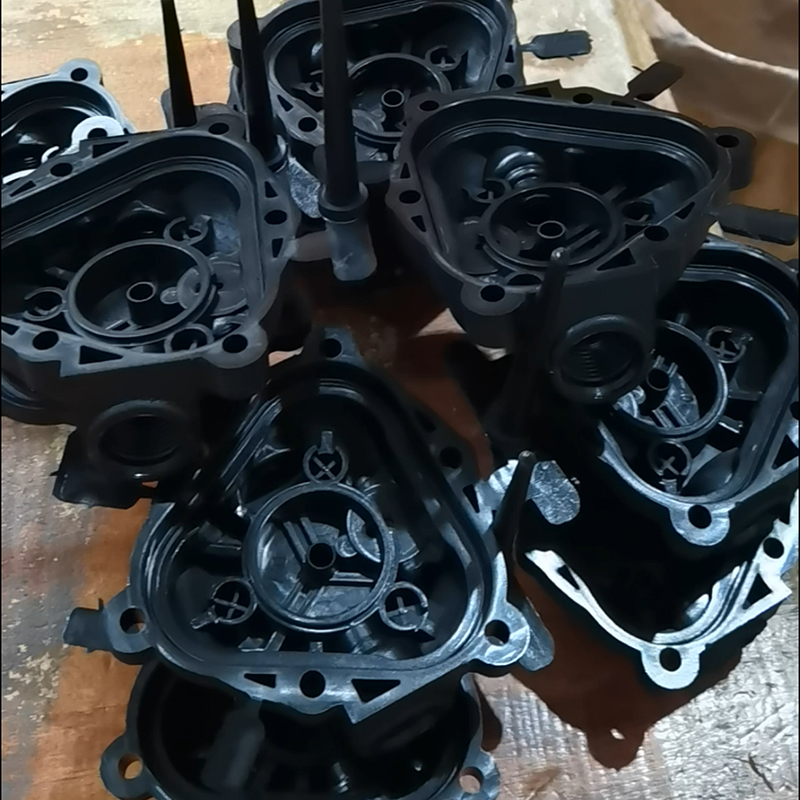 Precision Plastic Injection Molding Services pro vlastní výrobu